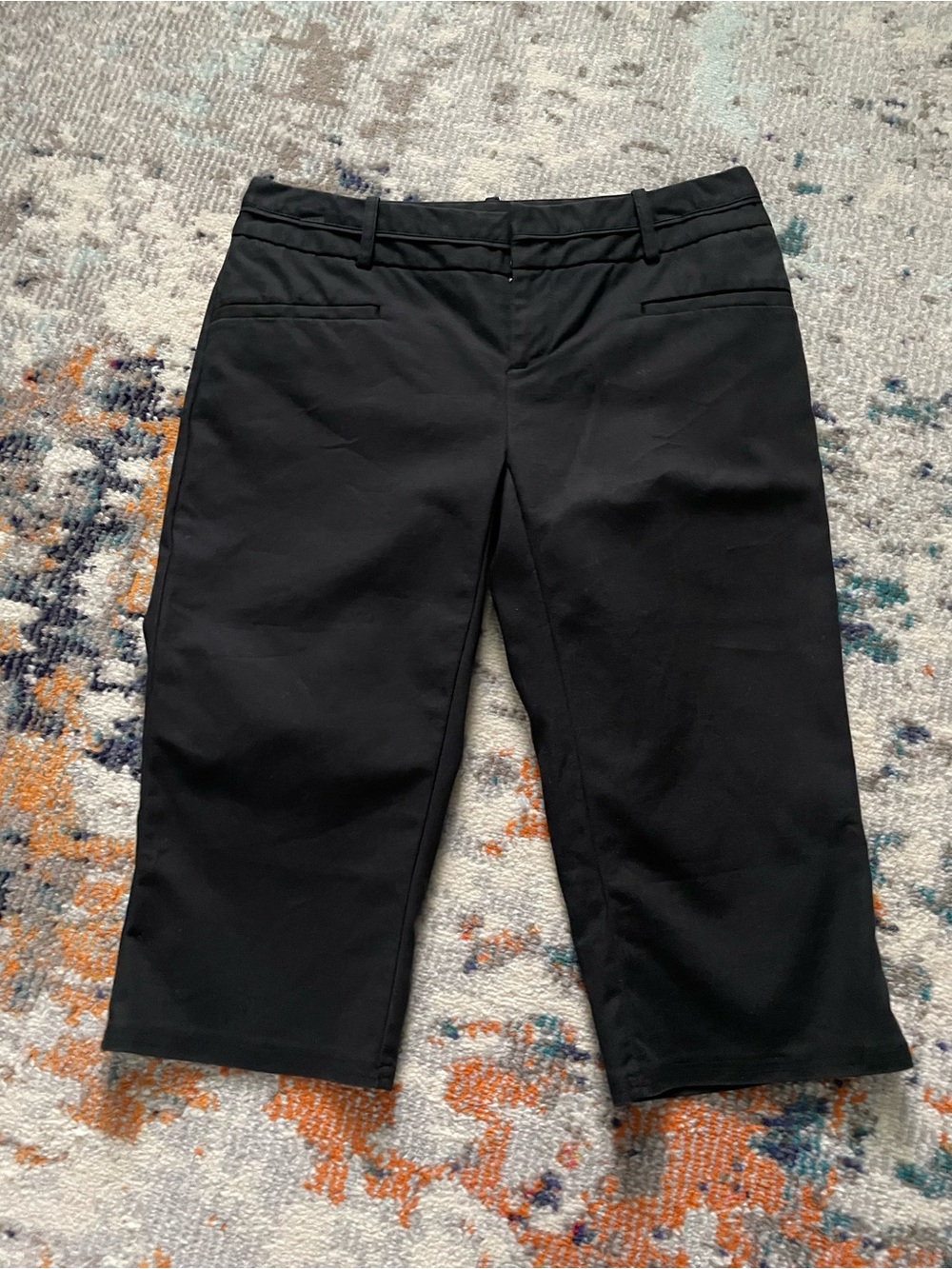 INC International Concepts Black Tailored Capris